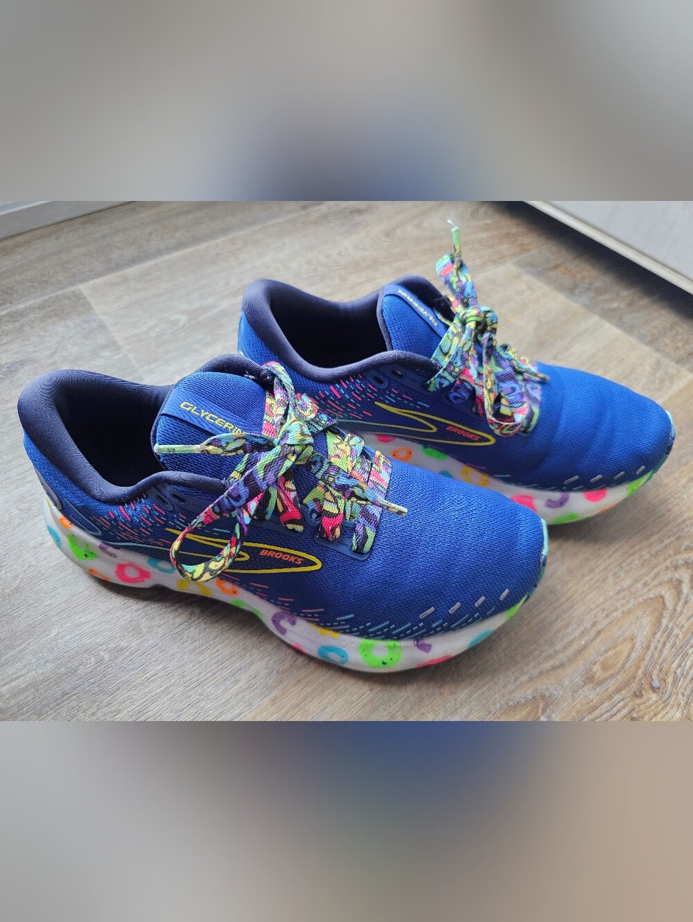 Woman's Brooks Glycerin 20 Tennis Shoes with Fruit Loops Design - Picture 2 of 8